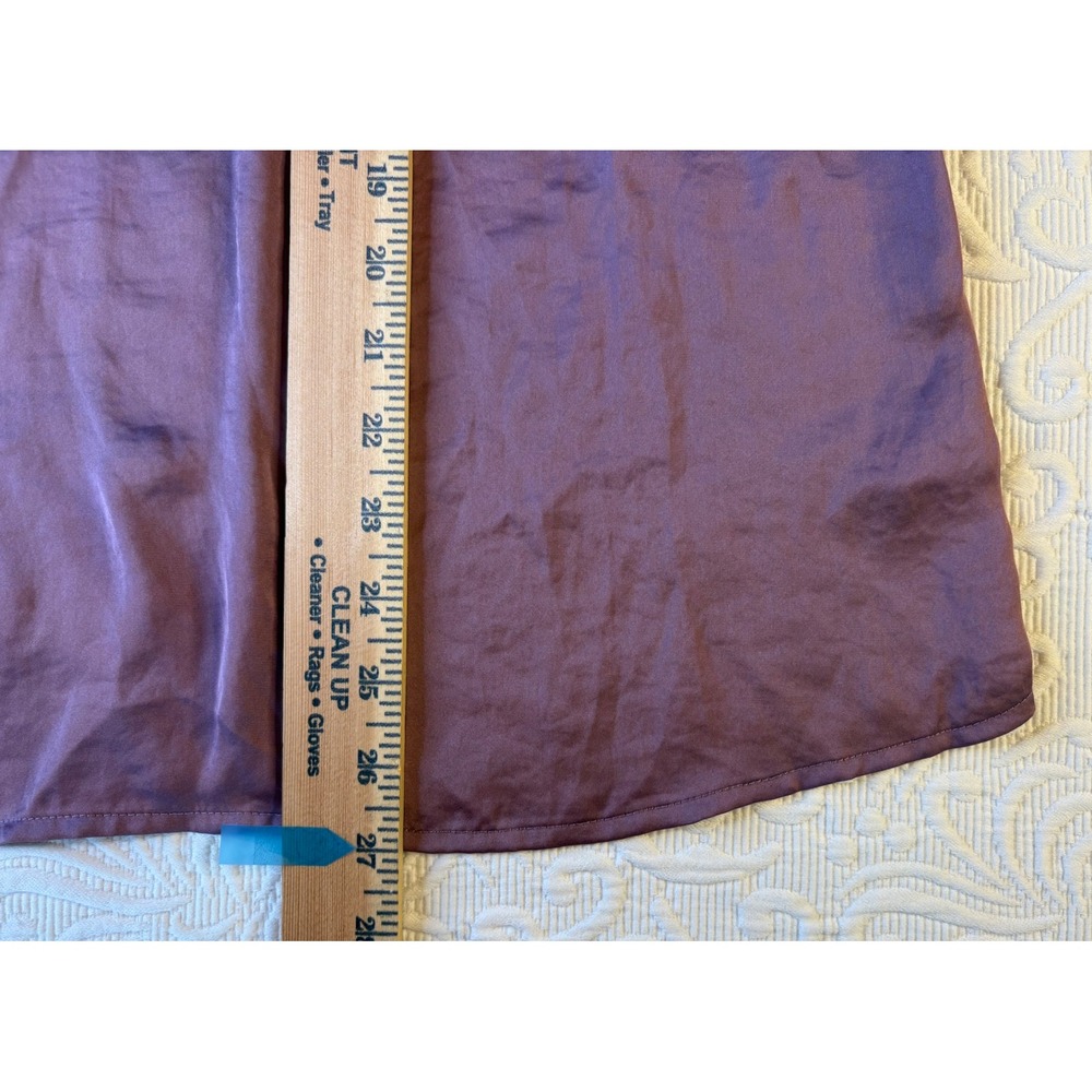Cabi 4357 Women Dusty Plum Satin Ruffle V-Neck Sleeveless Blouse Medium - Picture 6 of 6
